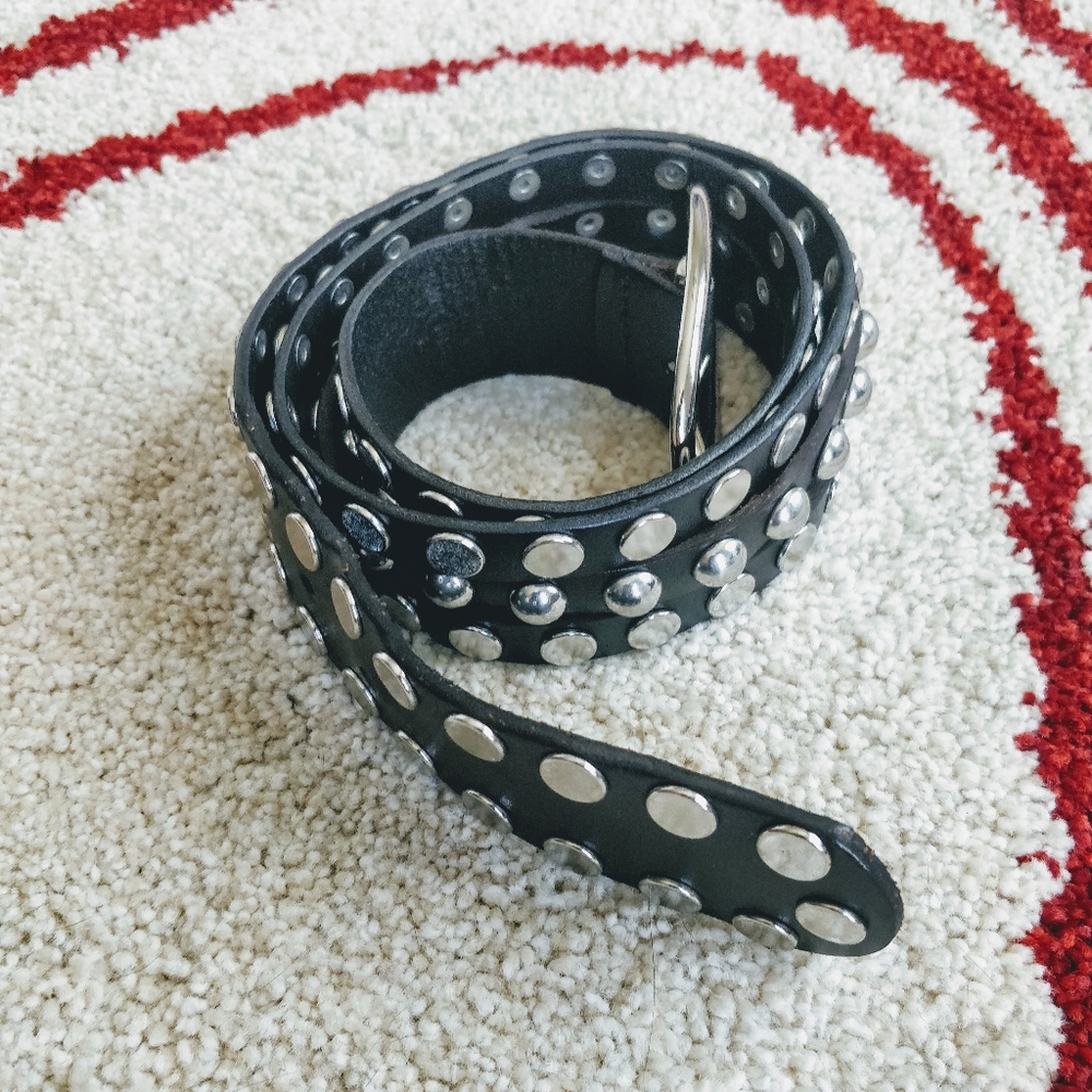 Linea Pelle Collection Silver Studded Belt